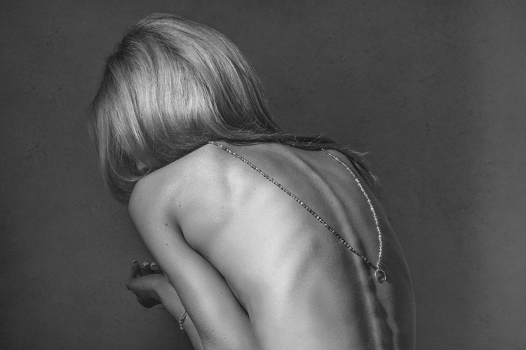 Long necklaces made of natural stones