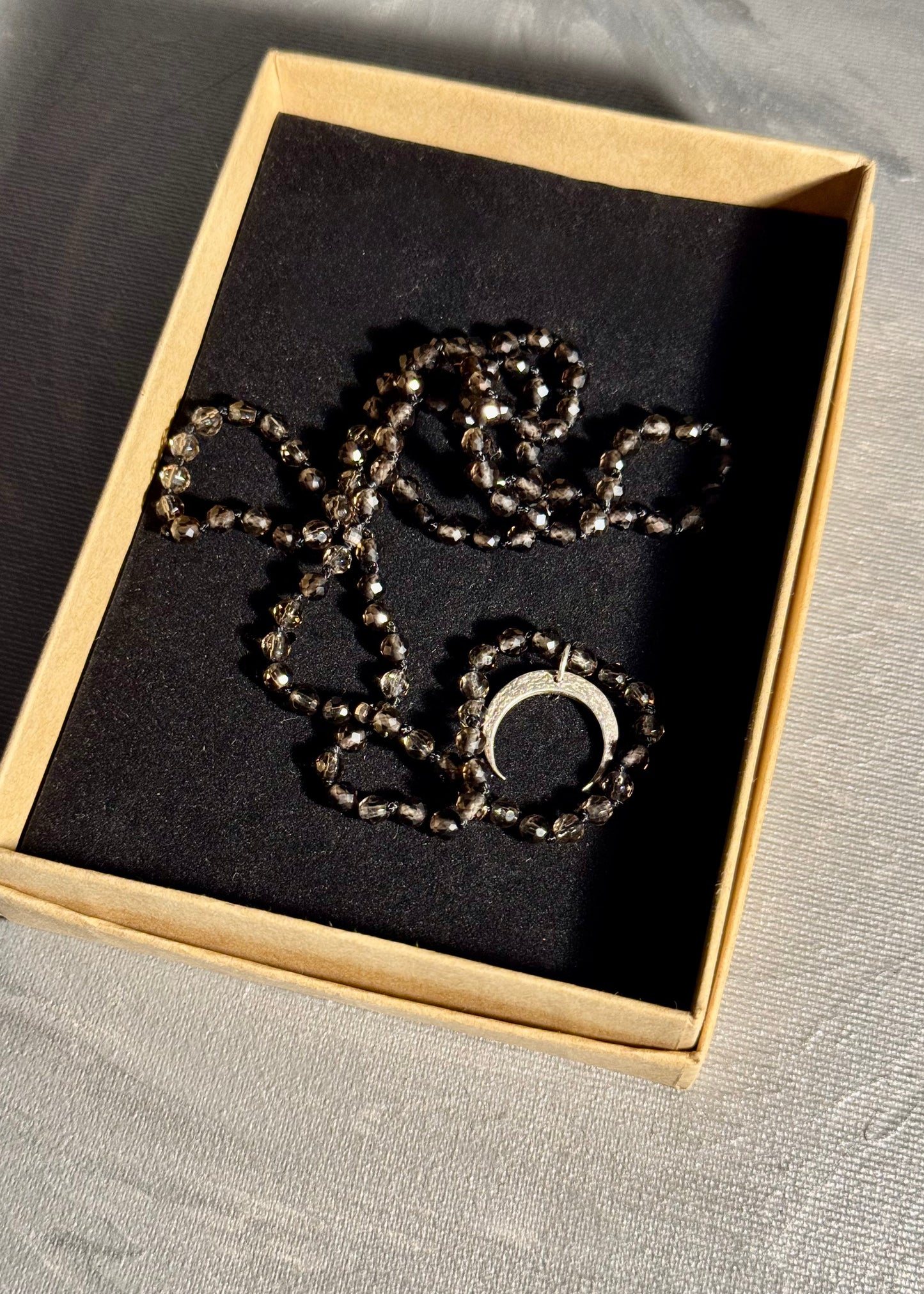 Naszyjnik z kwarcu dymnego