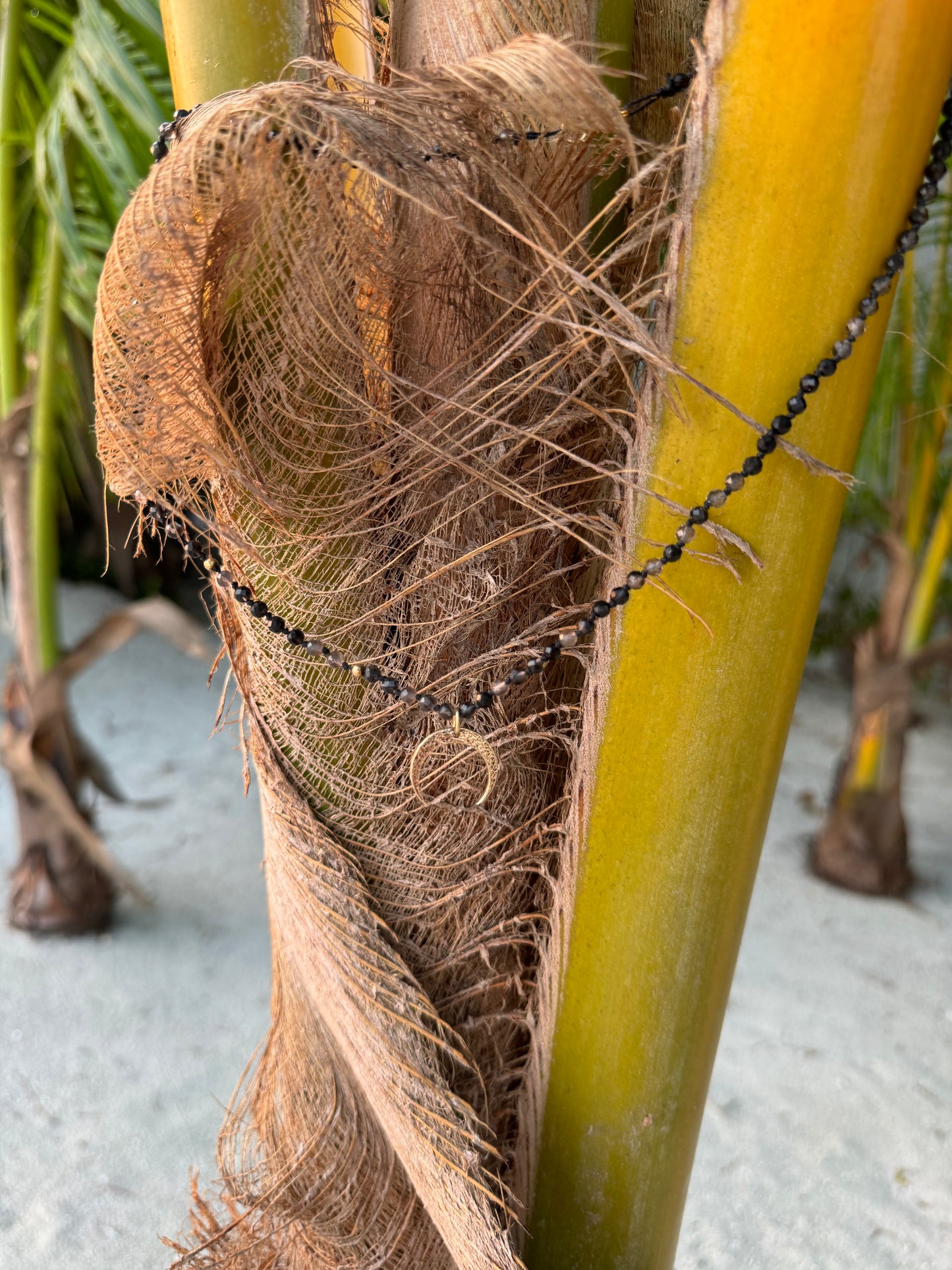 Naszyjnik z kwarcu dymnego