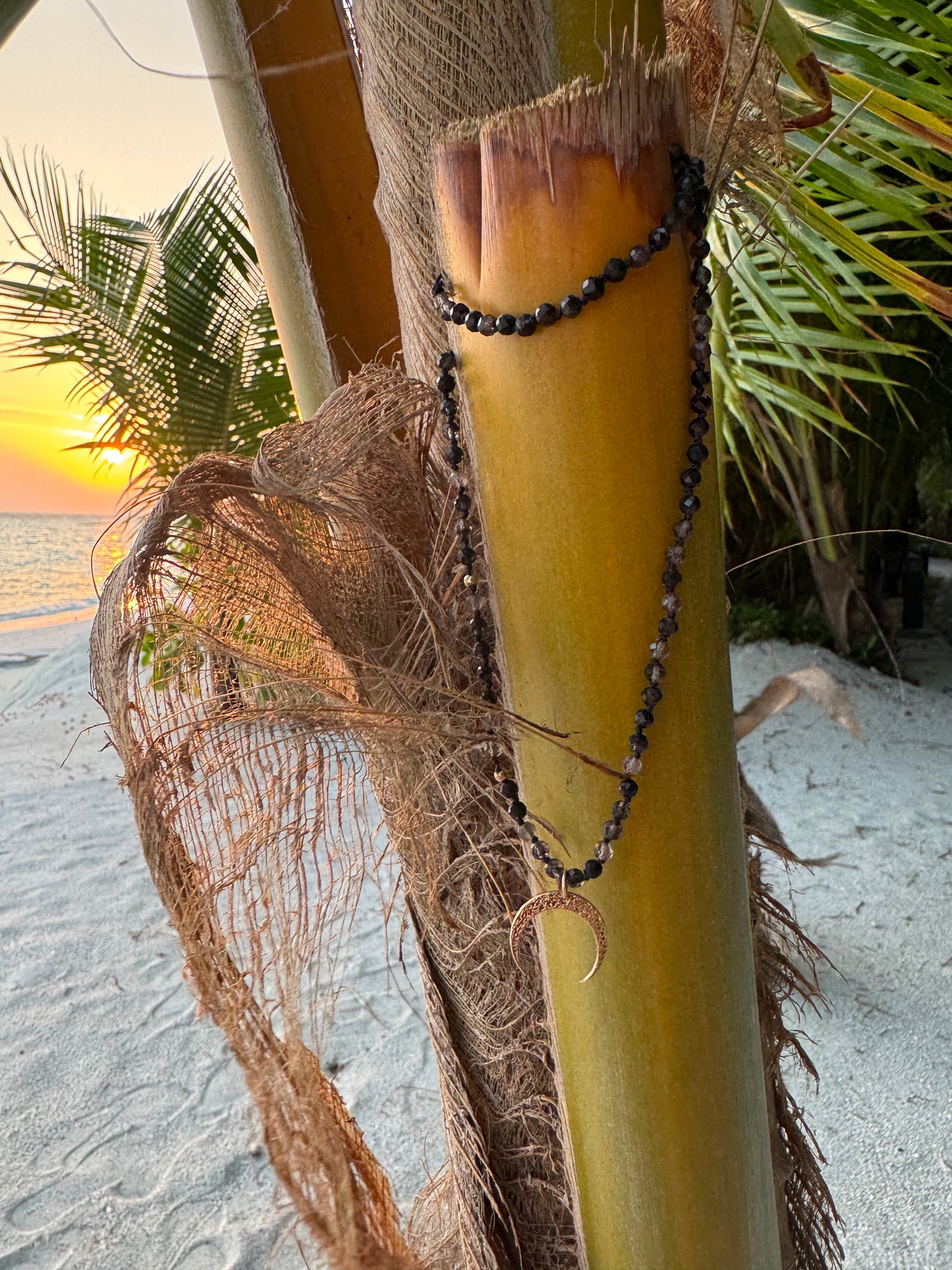 Naszyjnik z kwarcu dymnego