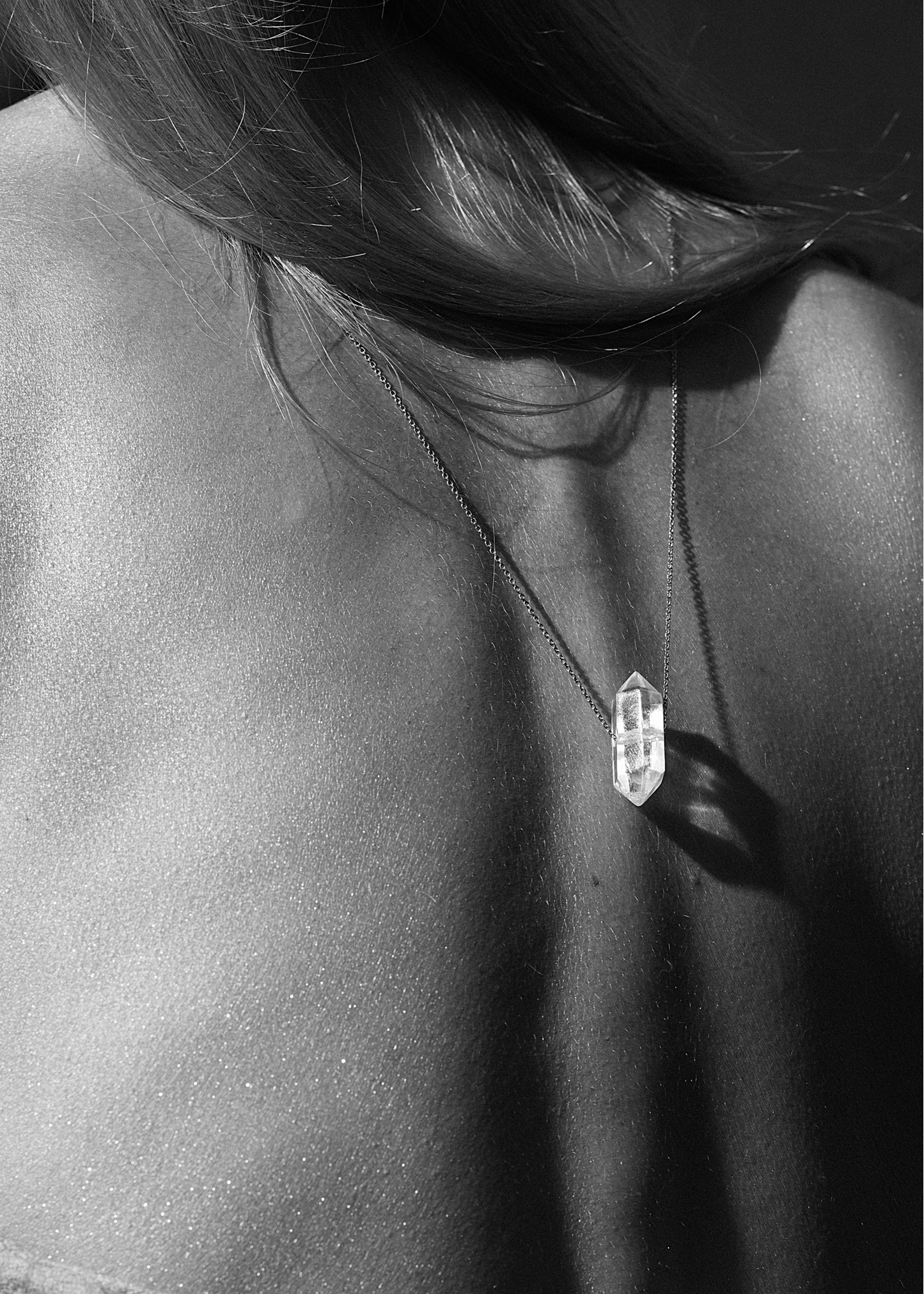 Kryształ górski na łańcuszku