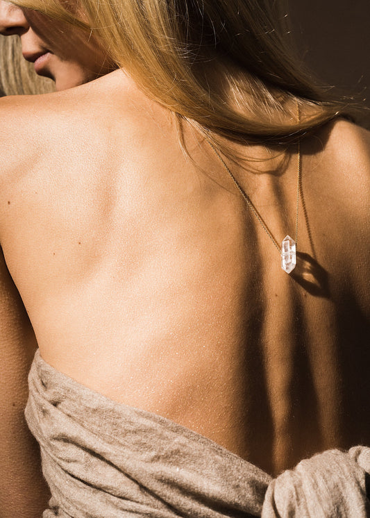 Kryształ górski na łańcuszku